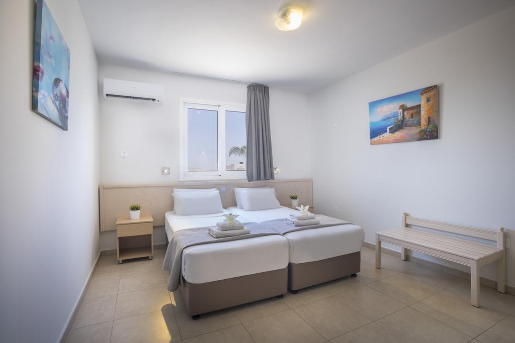 Christabelle Hotel Apartments Айя Напа Екстериор снимка
